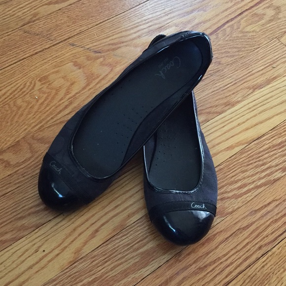 Coach flats - Picture 1 of 4